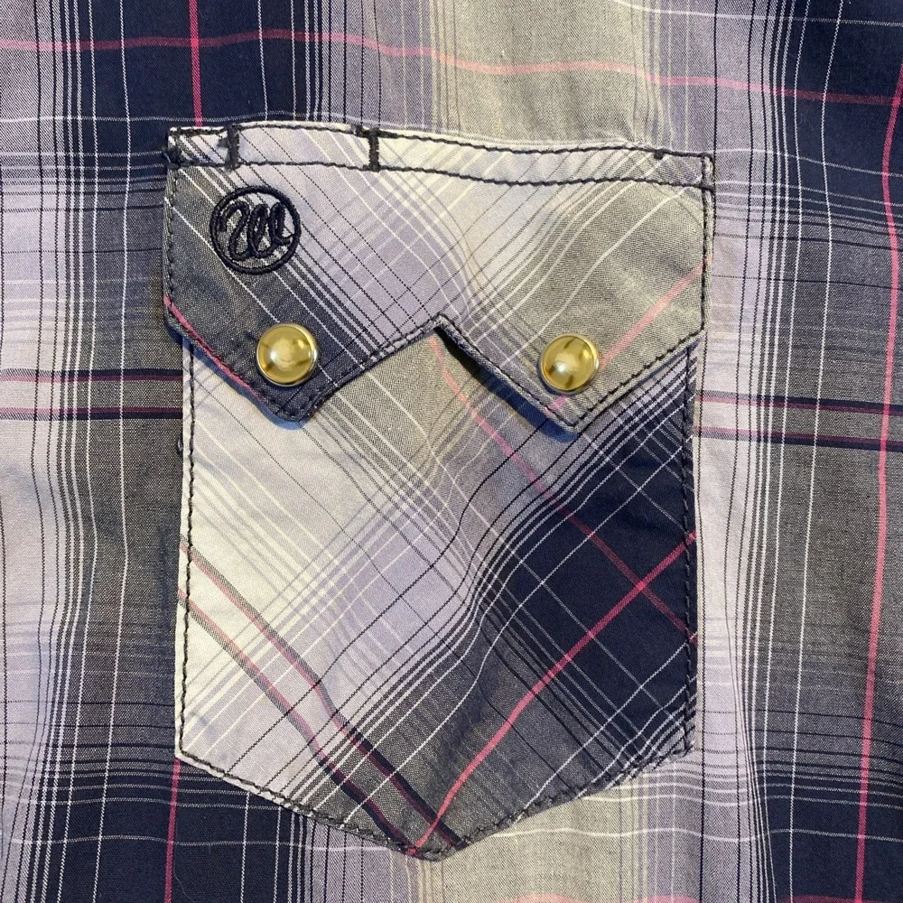 VTG Wrangler Western Shirt Mens L‎ Pearl Snap Blue Pink Plaid Rodeo Cowboy